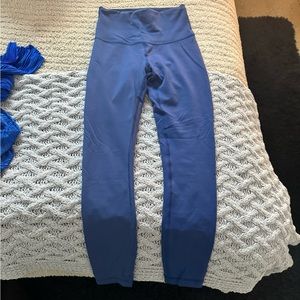 Lululemon leggings wunder under